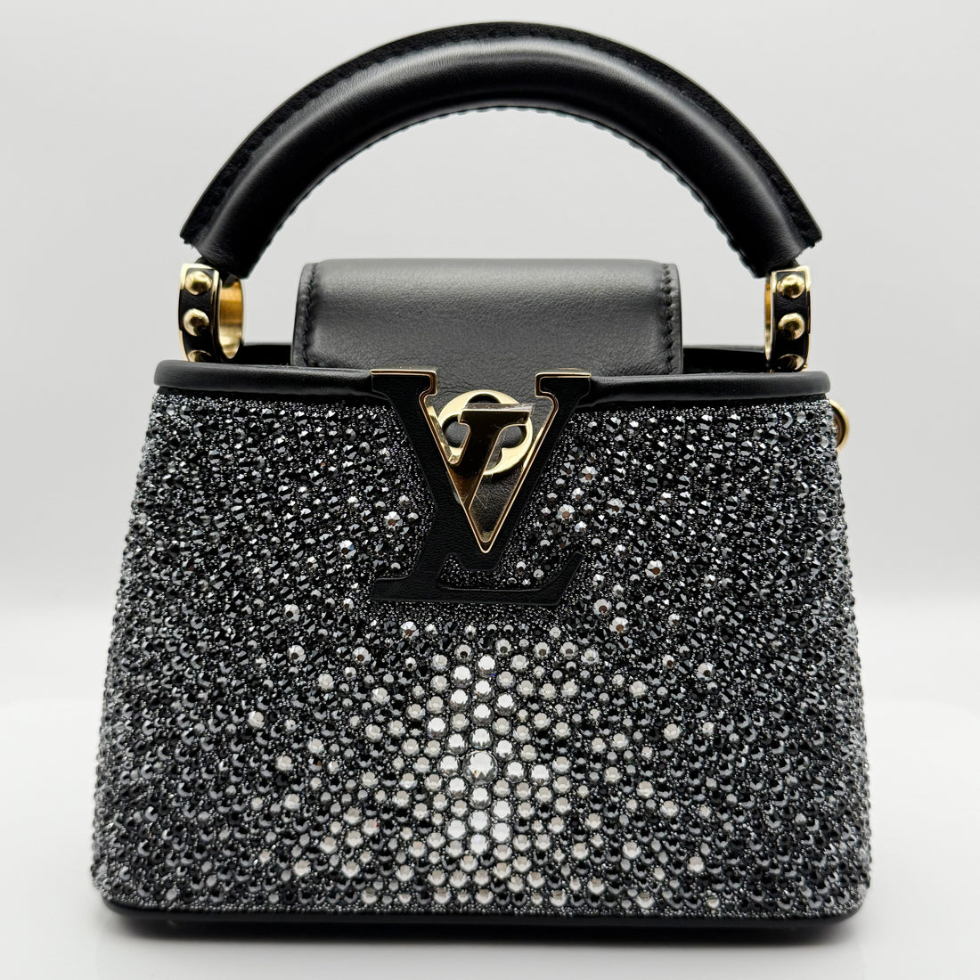 Louis Vuitton Capucines Mini mit Strassbesatz